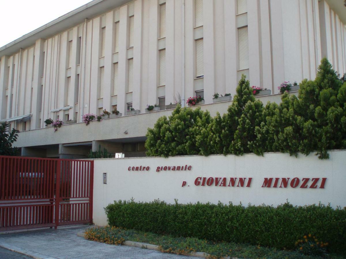 Centro Giovanile Padre Minozzi Policoro Bagian luar foto