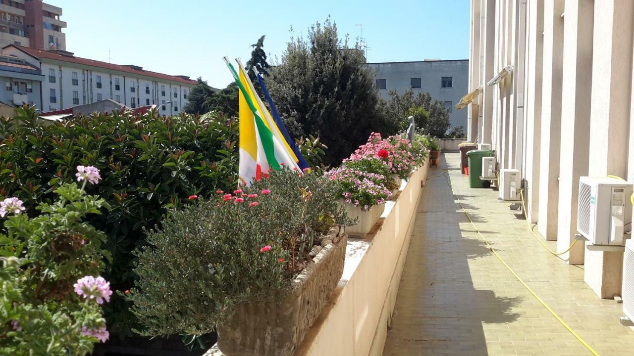 Centro Giovanile Padre Minozzi Policoro Bagian luar foto