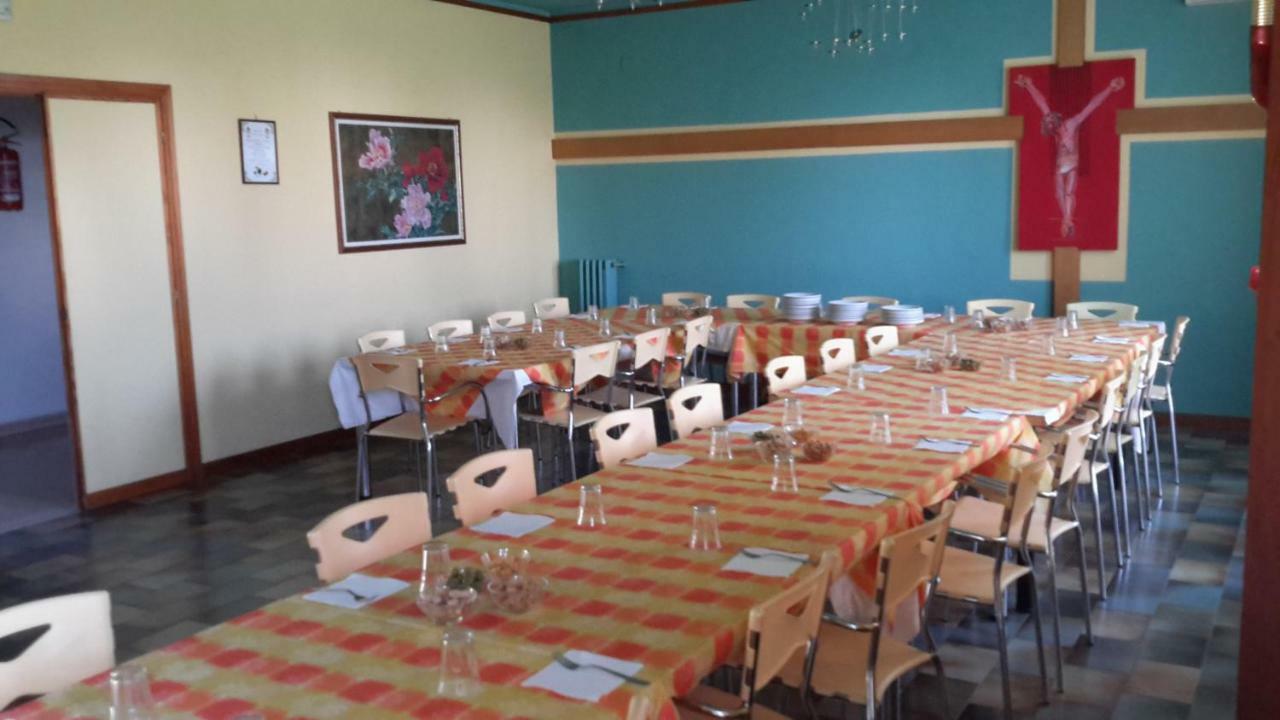 Centro Giovanile Padre Minozzi Policoro Bagian luar foto