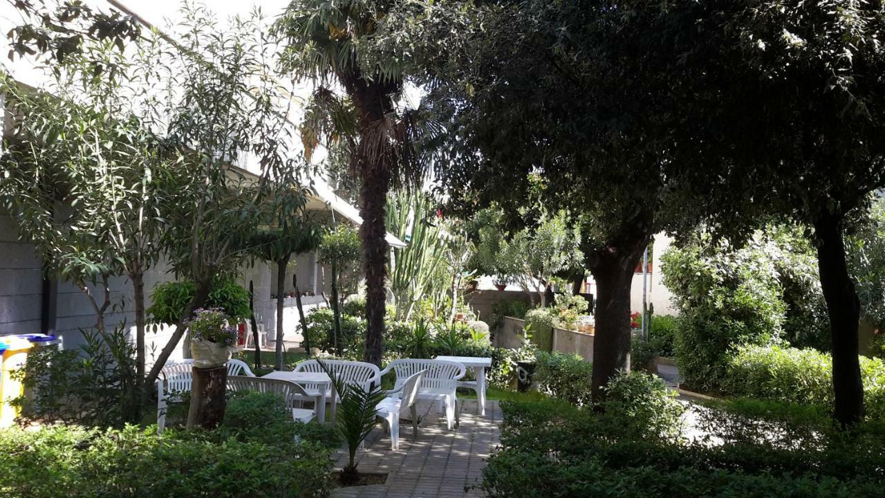 Centro Giovanile Padre Minozzi Policoro Bagian luar foto